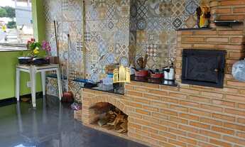 Imagem: Casa Ampla com Área Gourmet à Venda 4