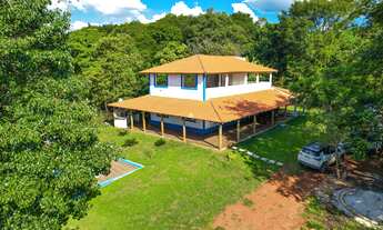 Imagem 7: Lindo Sítio à Venda no Bairro Cidade Jardim, Esmeraldas - 2.250m², 3 Quartos, Piscina e Ár