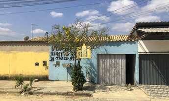 Imagem: Casa à venda em Esmeraldas-MG 2 quartos