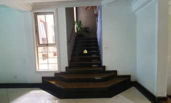 Imagem 7: Casa de Luxo no Centro de Esmeraldas-MG: 5 Quartos, 1 Suíte, 3 Salas, 3 Banheiros, 4 Vagas