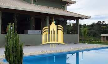 Imagem 3: Sitio de Luxo à Venda em Esmeraldas-MG: 4 Quartos, 1 Suíte, 2 Salas, 3 Banheiros, 4 Vagas