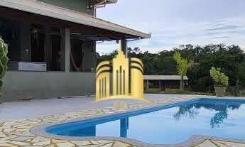 Imagem 2: Sitio de Luxo à Venda em Esmeraldas-MG: 4 Quartos, 1 Suíte, 2 Salas, 3 Banheiros, 4 Vagas