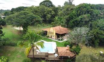 Imagem 3: Lindo Sítio à Venda no Condomínio Vale do Ipê Amarelo em Esmeraldas - 27.750 m²