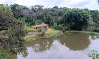 Imagem: Lindo Sítio à Venda no Condomínio Vale