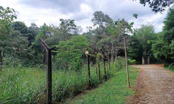 Imagem: Terreno Amplo à Venda no Condomínio Vale