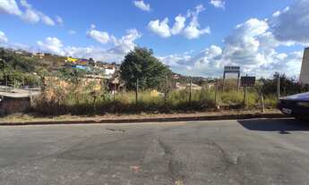 Imagem: Terreno à venda em Esmeraldas-MG - Bairro