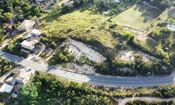 Imagem: Terreno comercial em Esmeraldas