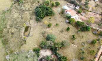 Imagem 6: Magnífico Sítio à Venda em Esmeraldas-MG, Bairro Vargem: 5 Quartos, 1 Sala, 2 Banheiros, 4