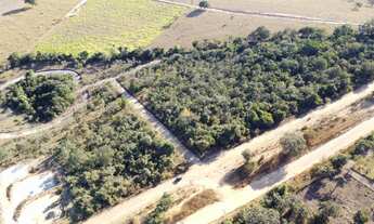 Imagem: Terreno à venda em Esmeraldas-MG, bairro