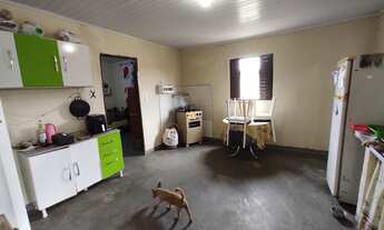 Imagem 5: Casa comercial à venda em Esmeraldas-MG, bairro Dumaville: 2 quartos, 1 sala, 1 banheiro