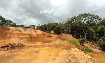 Imagem: Terreno de 5.000 m² à Venda no Condomínio