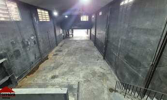 Imagem 3: Bom Retiro, Gapãp com 211m², pé direito duplo, pronto para uso