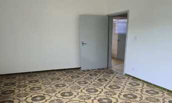 Imagem 4: R. Pedro Lessa, Olavo Bilac, Apto com 2 quartos, sala, cozinha, banheiro e área de serviço