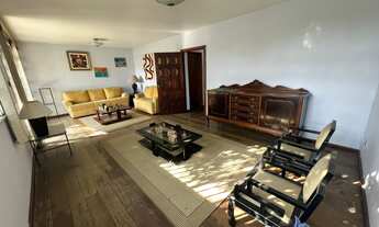 Imagem 2: Duque de Caxias, Centenário, 5 quartos, 2 suítes, 5 salas, piscina, garagem, terraço e var