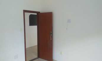 Imagem 5: Duque de Caxias, 25 de Agosto, 3 casas com 2 quartos, sala, cozinha, banheiro, área, garag