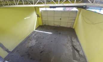 Imagem 1: Casa Sobrado, com 2 quartos, 1 suíte, sala, cozinha, banheiro, área de serviço e gourmet