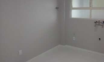 Imagem 5: 3 dormitórios, 1 suítes, 2 banheiro, 1 vaga na garagem, 142M² de Área Construída