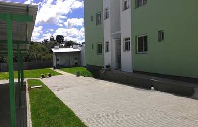 Imagem 2: 2 dormitórios, 1 banheiros, 1 vaga na garagem, 51M² de Área Construída