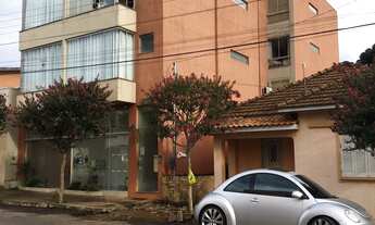 Imagem: 1 dormitório, 1 banheiros, 1 vaga na garagem