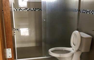 Imagem 5: 3 dormitórios, 1 suítes, 2 banheiro, 2 vagas na garagem, 117M² de Área Construída