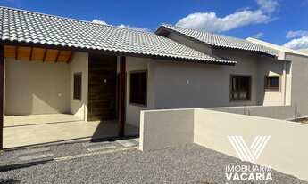 Imagem 2: 2 dormitórios, 1 banheiros, 1 vaga na garagem