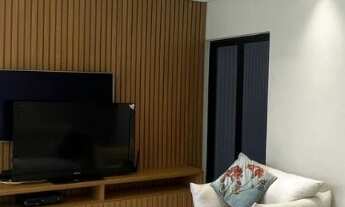 Imagem 2: Triplex com 3 quartos sendo 1 suíte, espaço externo para área gourmet, bem decorado, com e