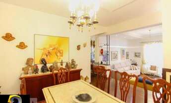 Imagem 2: Sobrado com 240 m² na Vila Marina, sendo 5 dormitórios, 4 suítes, 4 vagas