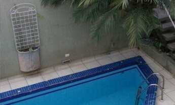 Imagem 3: 3 dormitórios, 1 suítes, 3 banheiro, 5 vagas na garagem, 420M² de Área Construída