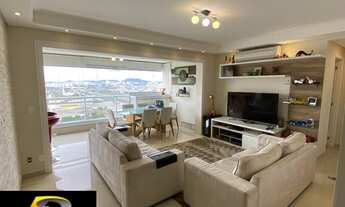 Imagem 4: 3 dormitórios, 1 suítes, 3 banheiro, 2 vagas na garagem, 93M² de Área Construída