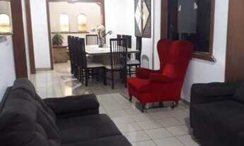 Imagem 2: Sobrado para venda com 292 m² no bairro Alves Dias em SBC, sendo 3 dormitórios, 1 suíte