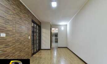 Imagem 6: Sobrado para venda com 250 m² no Demarchi em SBC, sendo 3 dormitórios, 1 suíte, amplo te