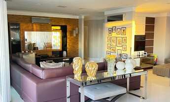 Imagem 3: 4 dormitórios na Rua Cândido Lacerda