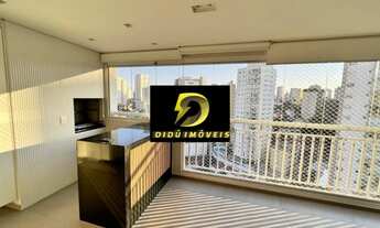 Imagem 2: 2 dormitórios, sendo 1 suíte e 2 vagas de garagem. Sacada com churrasqueira. Biografia Vil