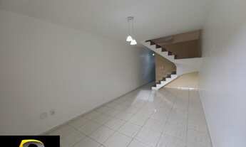 Imagem 2: 3 dormitórios na Rua Isaar Carlos De Camargo