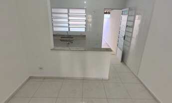 Imagem 6: 2 dormitórios na Rua Valentim Nicolai