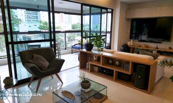 Imagem 2: Imperdível oportunidade: Apartamento de luxo com 4 quartos e 154m² na Madalena, Recife-PE!