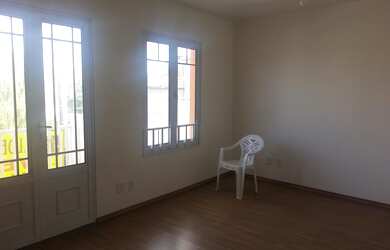 Imagem 2: 3 dormitórios, 1 suítes, 2 banheiro, 1 vaga na garagem, 89M² de Área Construída