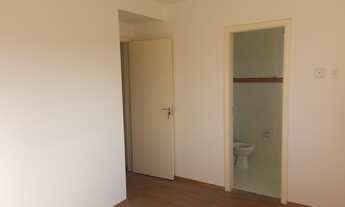 Imagem 5: 3 dormitórios, 1 suítes, 2 banheiro, 1 vaga na garagem, 89M² de Área Construída