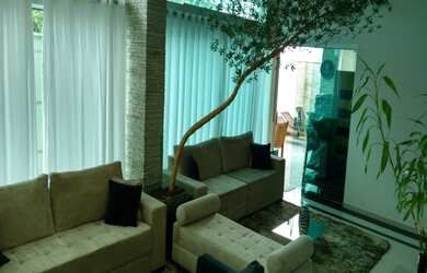 Imagem 6: 3 dormitórios, 3 suíte, 4 banheiro, 4 vagas na garagem, 360M² de Área Construída