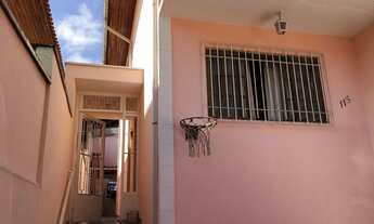 Imagem 3: 2 dormitórios, 1 banheiros, 2 vagas na garagem, 75M² de Área Construída, 75M² de Área Tota