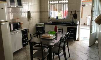 Imagem 6: 2 dormitórios, 1 banheiros, 2 vagas na garagem, 75M² de Área Construída, 75M² de Área Tota