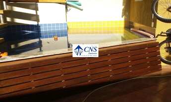 Imagem 2: 4 dormitórios, 1 suítes, 2 banheiro, 3 vagas na garagem, 270M² de Área Construída