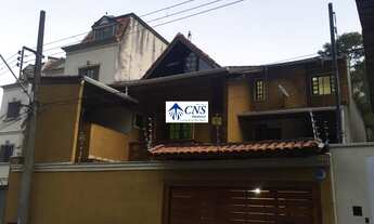 Imagem: 4 dormitórios, 1 suítes, 2 banheiro, 3