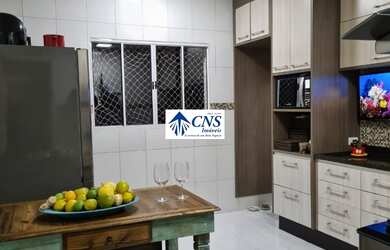 Imagem 5: 3 dormitórios, 3 suíte, 1 banheiros, 3 vagas na garagem, 151M² de Área Construída