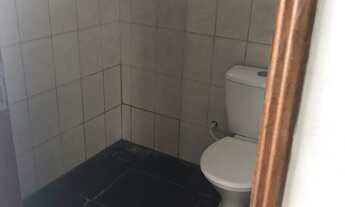 Imagem 2: Casa RESIDENCIAL em Embu - SP, Itatuba