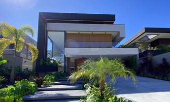 Imagem: Casa em Rua Larga à Venda na Riviera de