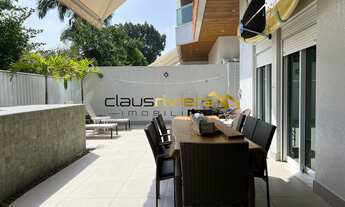 Imagem 4: Apartamento Térreo com Piscina À Venda na Riviera