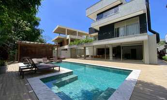 Imagem: Casa à Venda na Riviera de São Lourenço