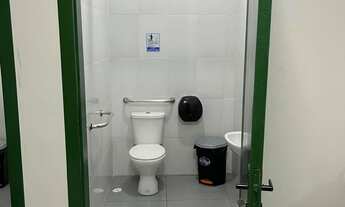 Imagem 7: Salão Comercial para Locação em Guarulhos-SP Jardim Presidente Dutra 3 Salas 7 Banheiro