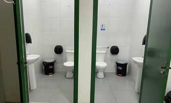 Imagem 6: Salão Comercial para Locação em Guarulhos-SP Jardim Presidente Dutra 3 Salas 7 Banheiro